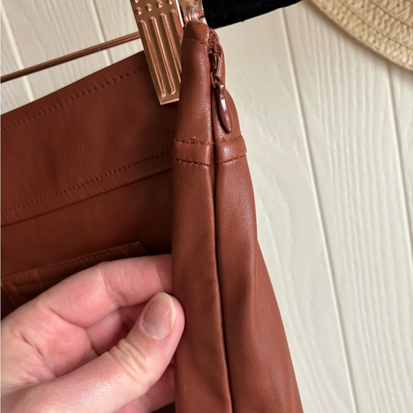 NWT Loft Faux Leather Skirt - Picture 3 of 6